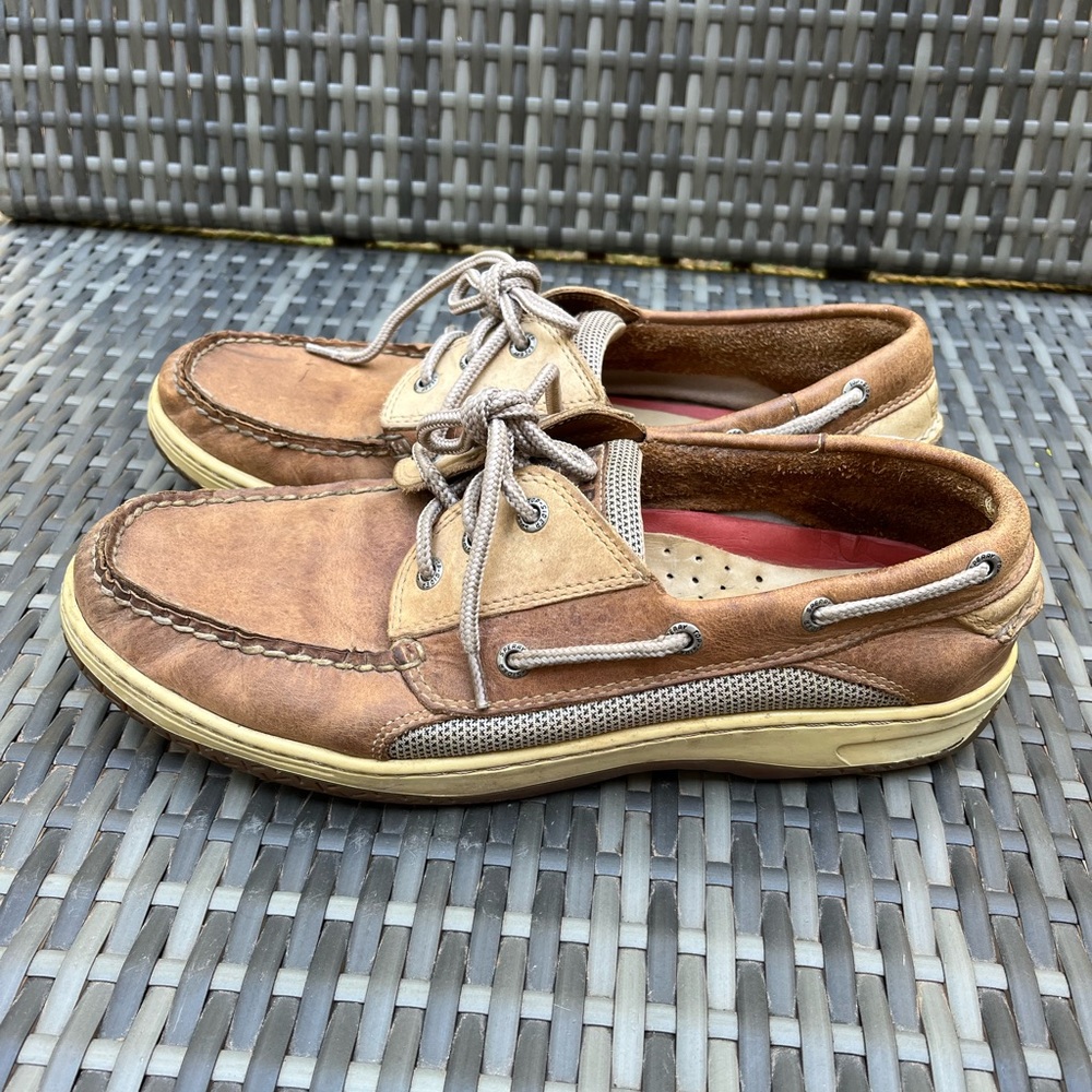 Sperry tan boat shoes Top-Sider 3 eyed for Men. Size 10.5 US.